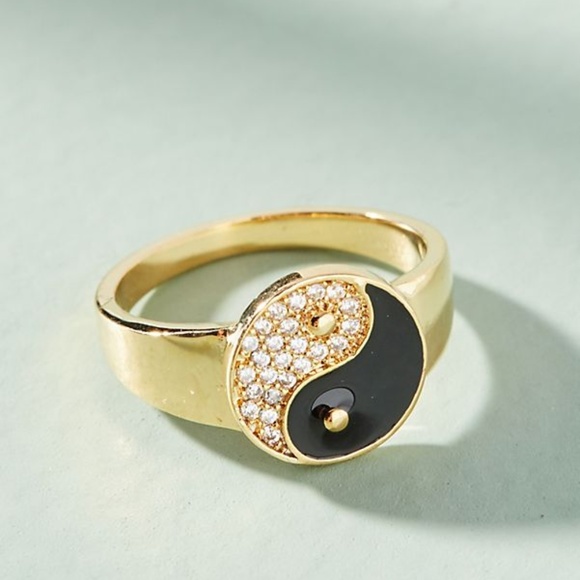 Anthropologie Jewelry - ANTHROPOLOGIE Yin + Yang Ring